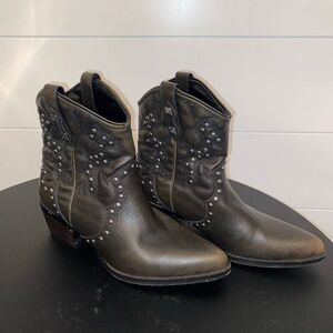 Bullboxer Women’s Dani Cowboy Boot Size 8.5 NWOB Brown